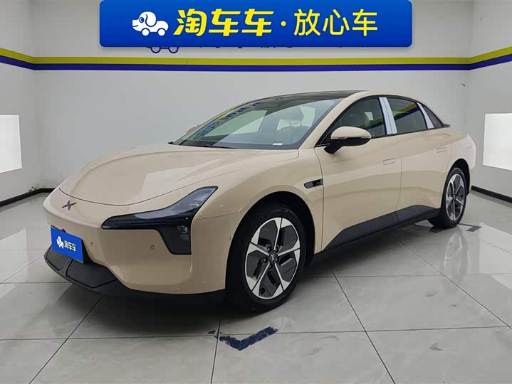 Фото 1 - XPeng Mona M03