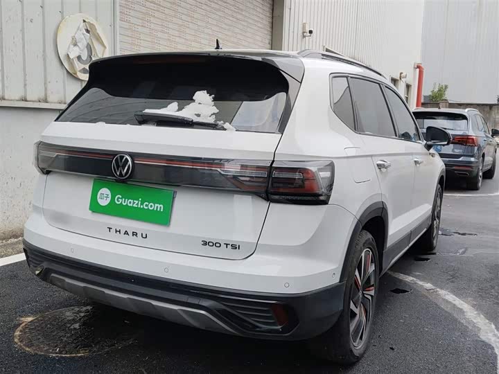 Фото 7 - Volkswagen Tharu