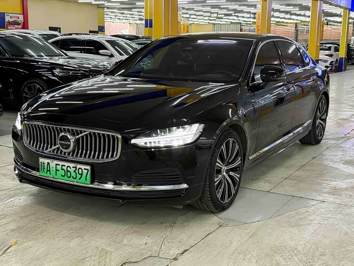 Фото 1 - Volvo S90 Hybrid