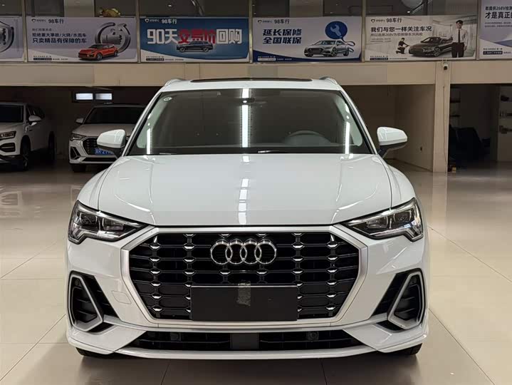 Фото 2 - Audi Q3