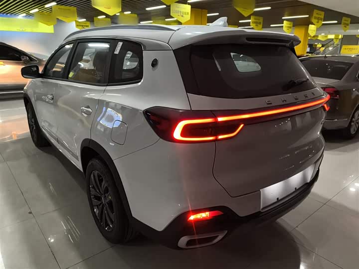 Фото 5 - Chery Tiggo 8