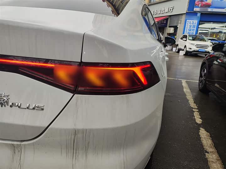 Фото 8 - BYD Qin Plus