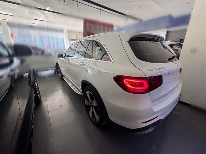 Фото 5 - Mercedes-Benz GLC-Class