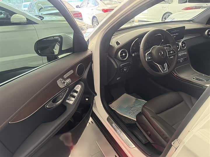 Фото 8 - Mercedes-Benz GLC-Class