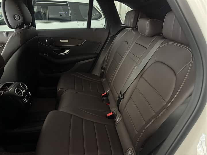 Фото 9 - Mercedes-Benz GLC-Class