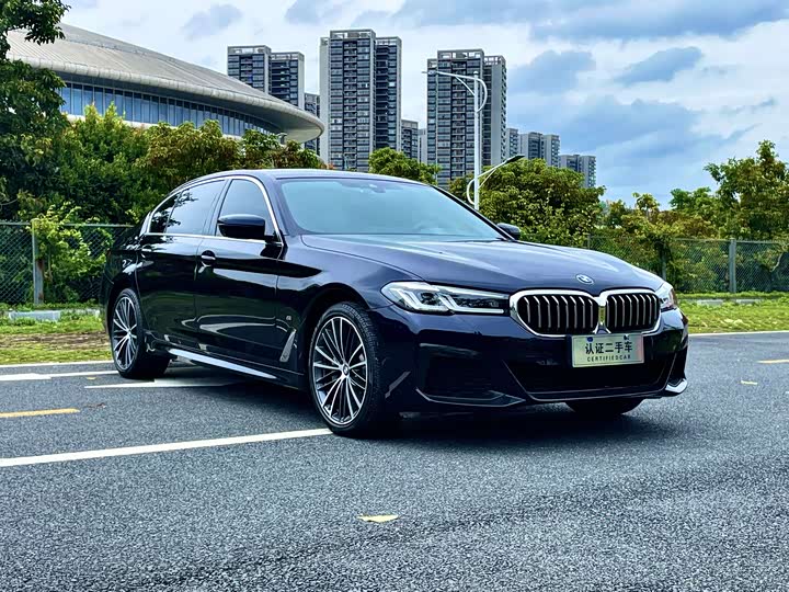 Фото 6 - BMW 5 Series