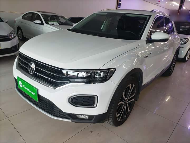 Фото 1 - Volkswagen T-Roc