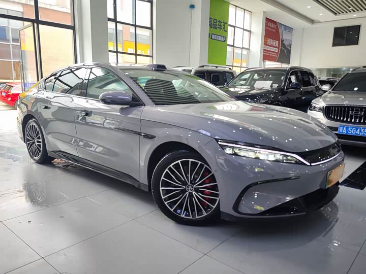 Фото 3 - BYD Han