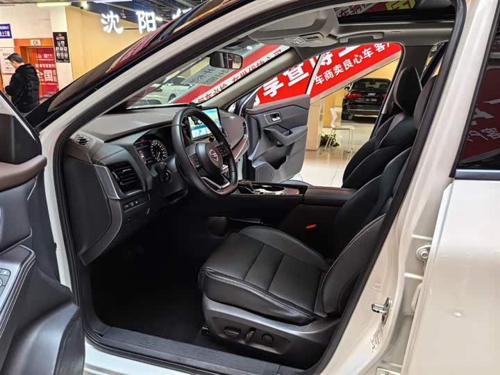 Фото 5 - Nissan X-Trail