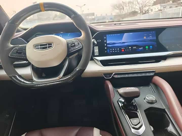 Фото 7 - Geely Monjaro