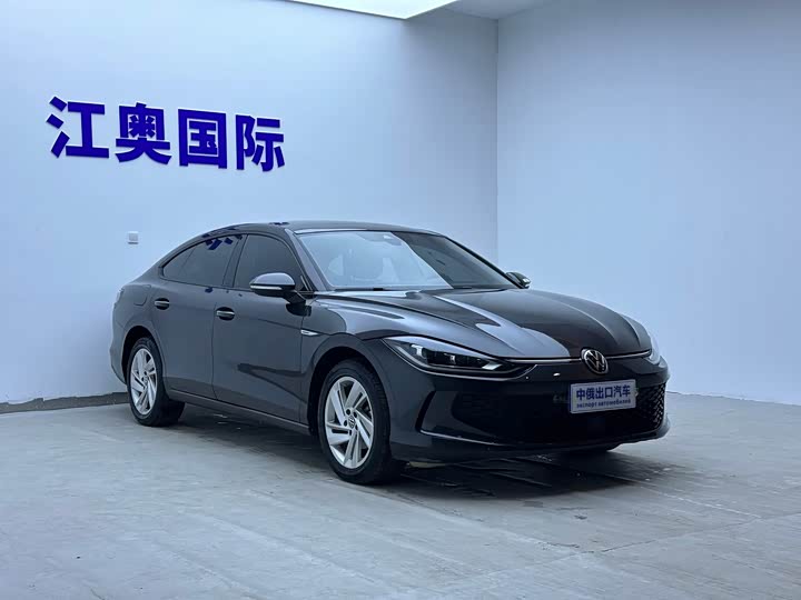 Фото 3 - Volkswagen Lamando L