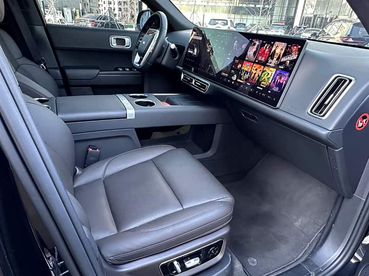 Фото 7 - LiXiang L8