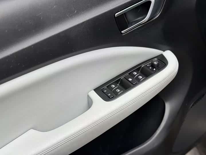 Фото 4 - Leapmotor T03