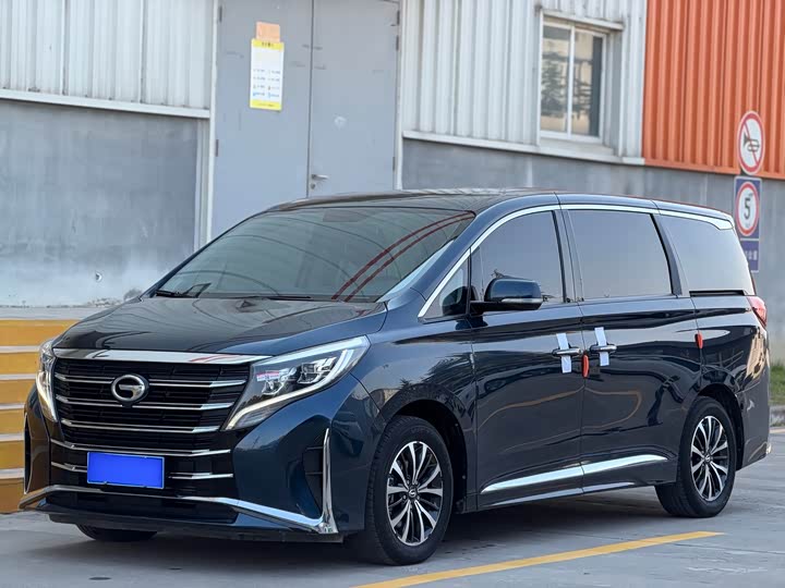 Фото 1 - GAC Trumpchi M8