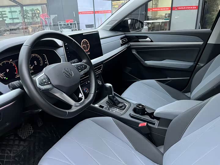 Фото 4 - Volkswagen Lavida