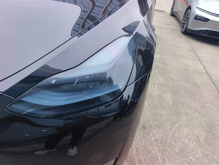 Фото 5 - Tesla Model Y