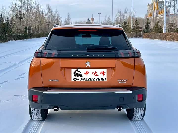 Фото 6 - Peugeot 2008