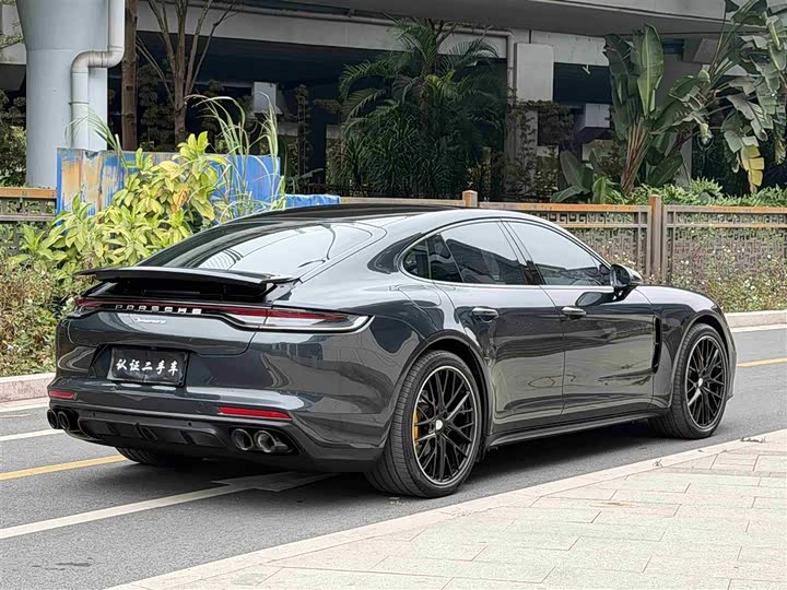 Фото 4 - Porsche Panamera