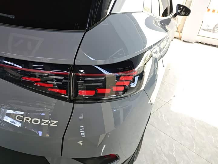 Фото 8 - Volkswagen ID.4 Crozz