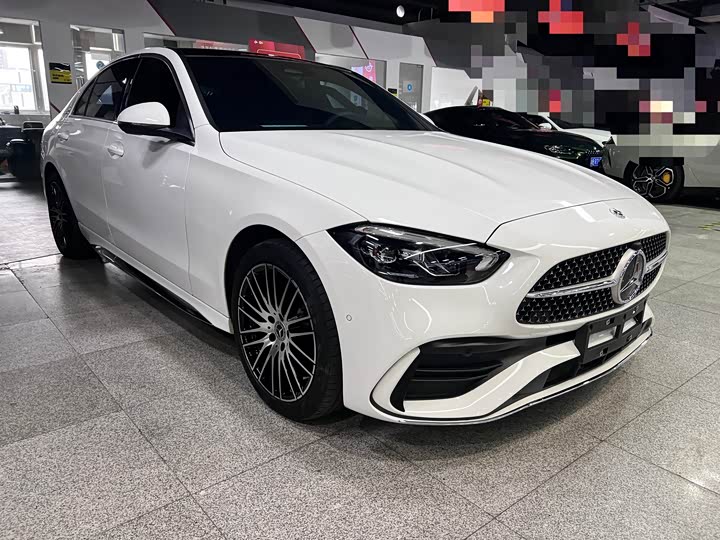 Фото 3 - Mercedes-Benz C-Class