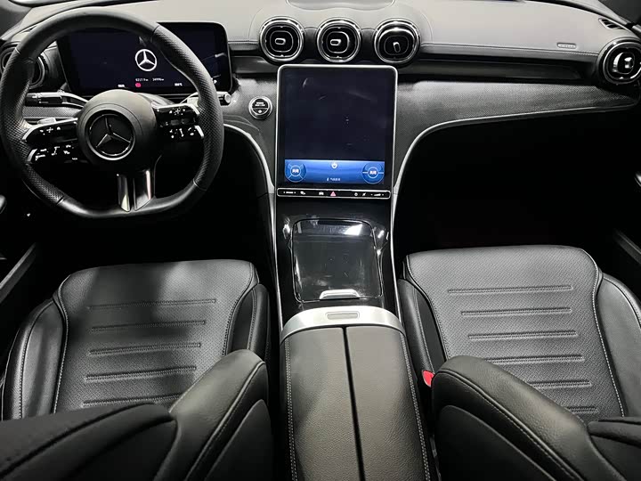 Фото 6 - Mercedes-Benz C-Class