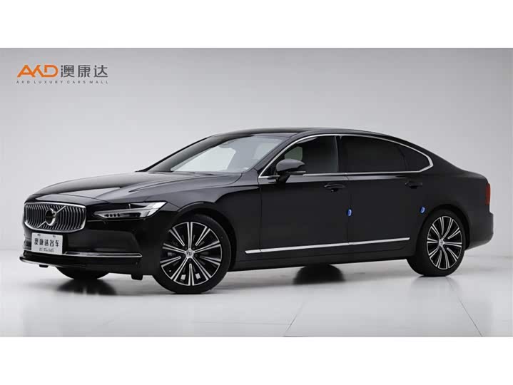 Фото 1 - Volvo S90