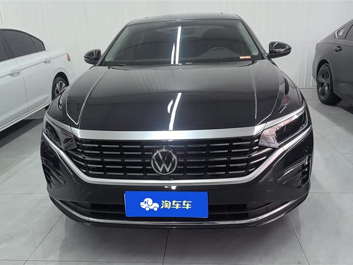 Фото 2 - Volkswagen Passat