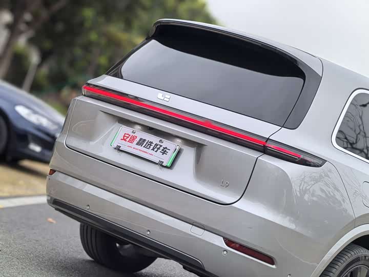 Фото 8 - LiXiang L9