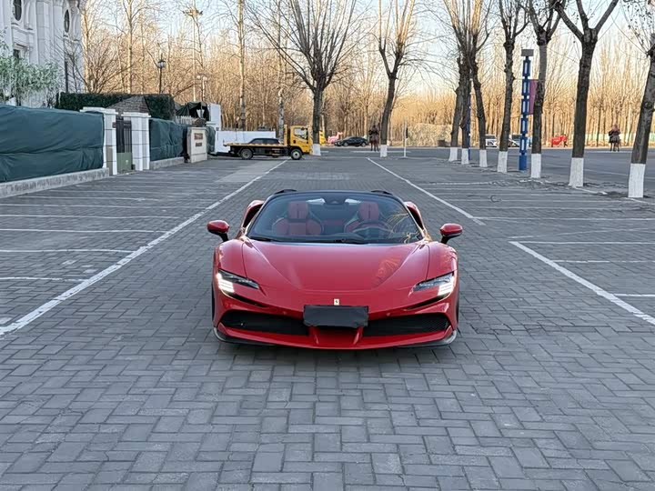 Фото 2 - Ferrari SF90