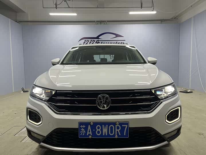 Фото 2 - Volkswagen T-Roc