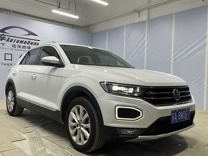 Фото 3 - Volkswagen T-Roc