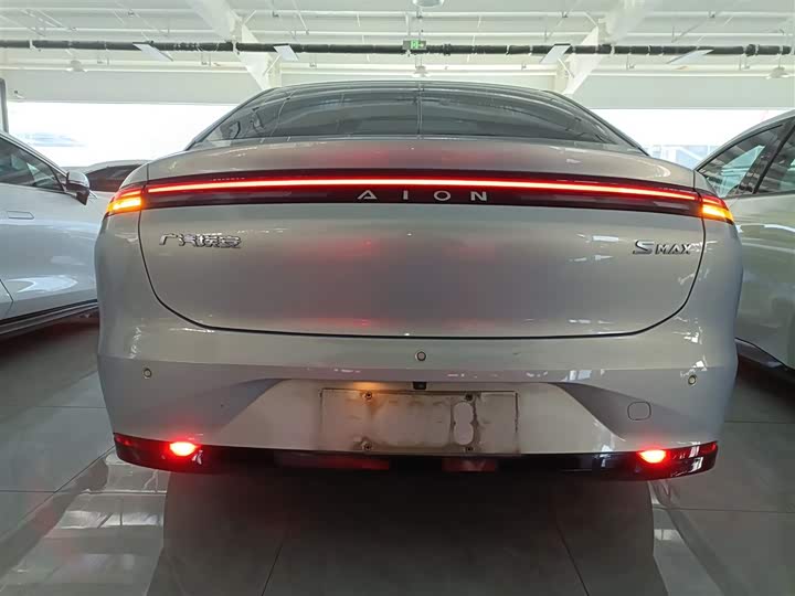 Фото 6 - GAC Aion S Max