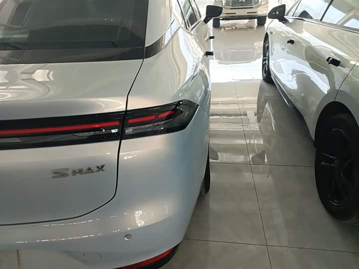 Фото 8 - GAC Aion S Max