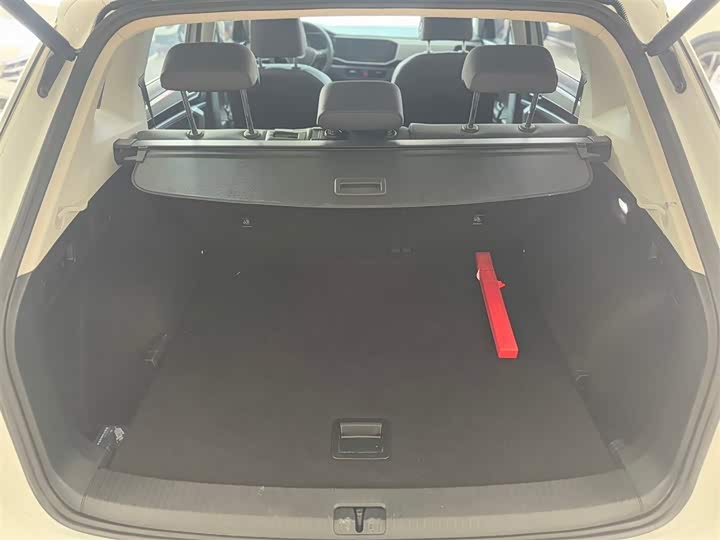 Фото 8 - Volkswagen Tayron