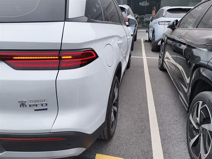 Фото 8 - BYD Song Pro Hybrid