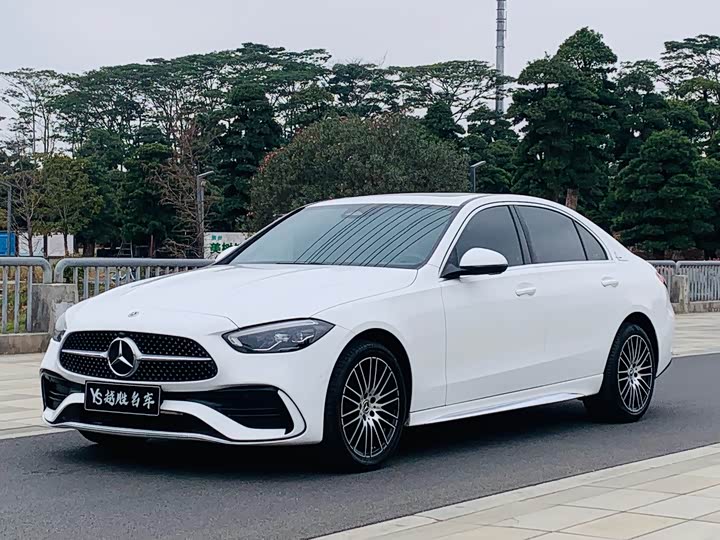 Фото 1 - Mercedes-Benz C-Class