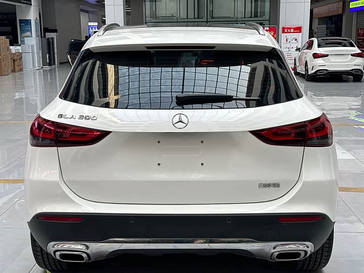 Фото 5 - Mercedes-Benz GLA-Class