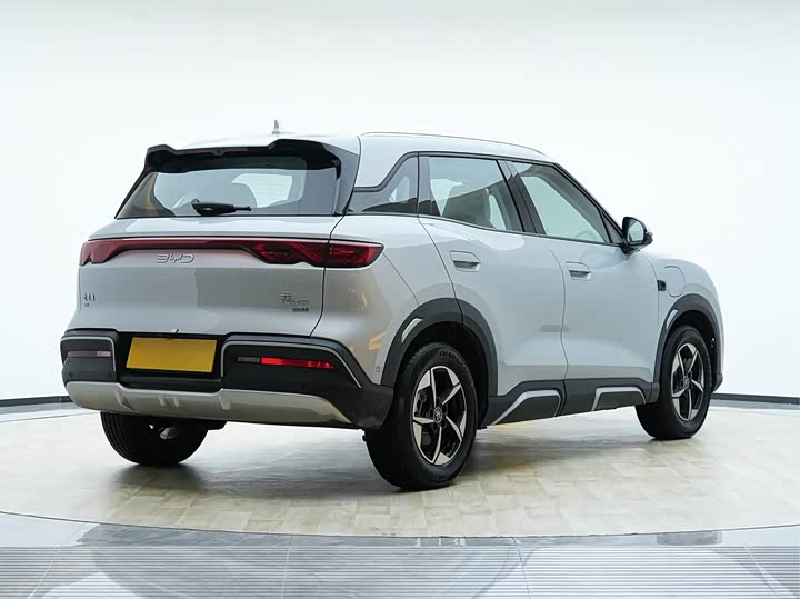 Фото 5 - BYD Yuan Up