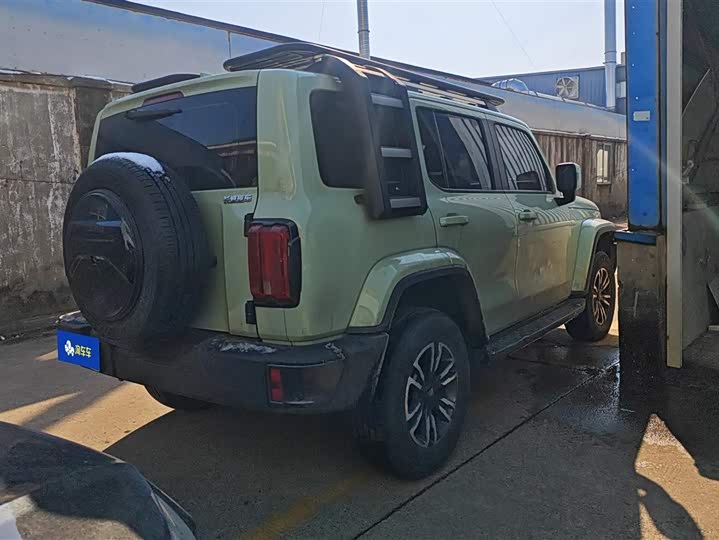 Фото 3 - Tank 300