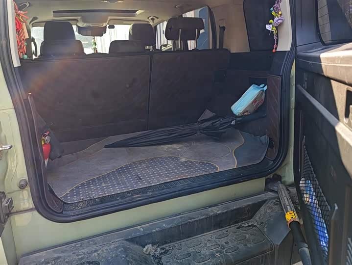 Фото 4 - Tank 300