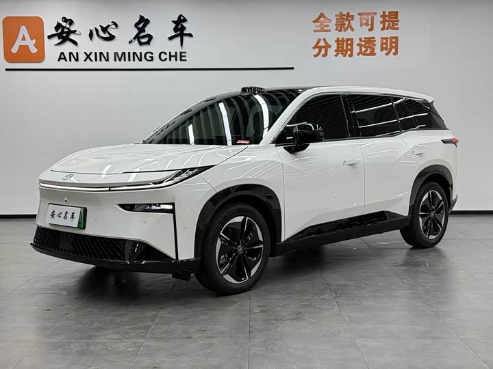 Фото 1 - Toyota bZ3X