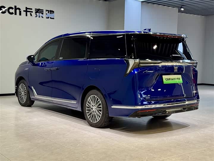 Фото 6 - Buick GL8 Hybrid