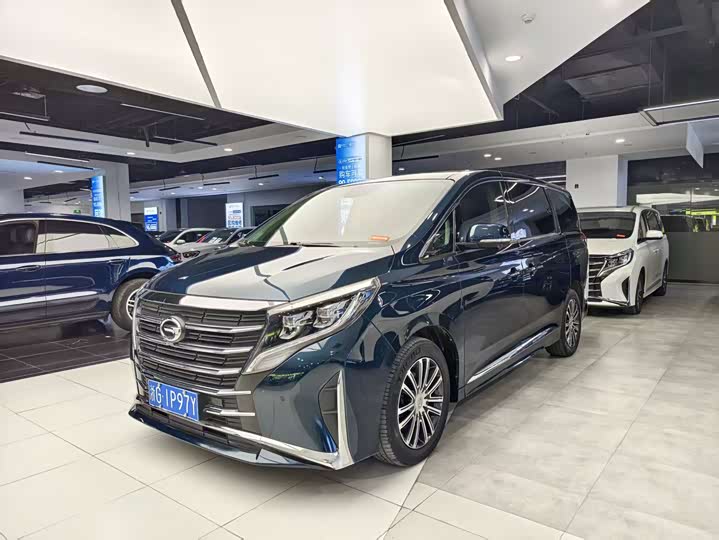 Фото 1 - GAC Trumpchi M8