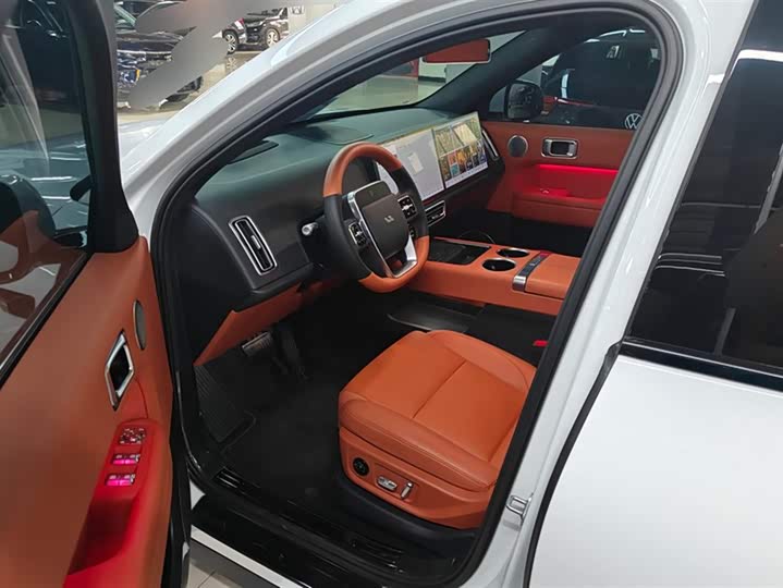 Фото 9 - LiXiang L6