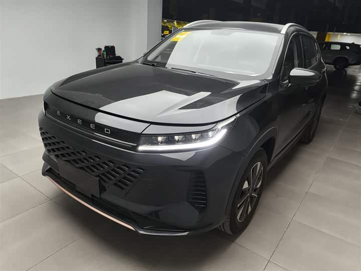 Фото 1 - Exeed LX