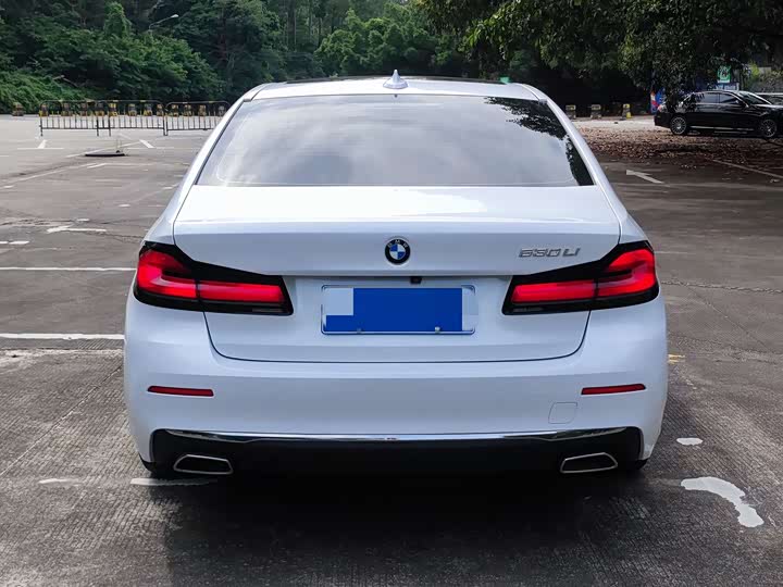 Фото 6 - BMW 5 Series