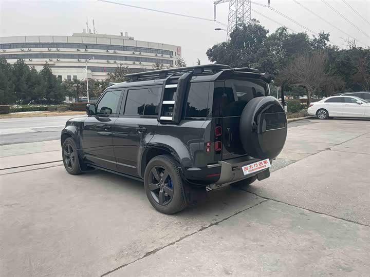 Фото 4 - Land Rover Defender