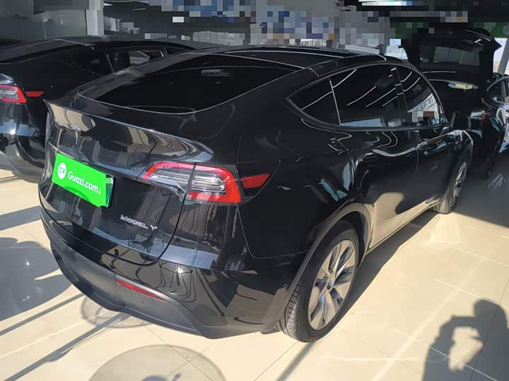 Фото 7 - Tesla Model Y