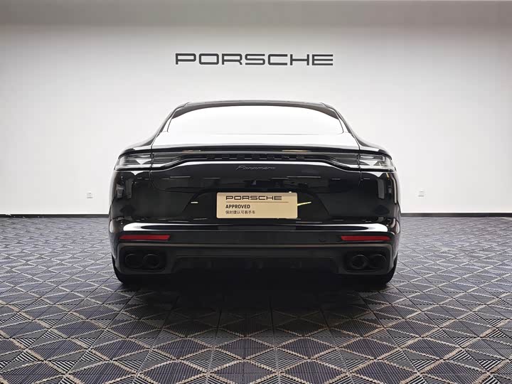 Фото 7 - Porsche Panamera