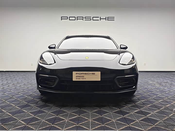 Фото 8 - Porsche Panamera
